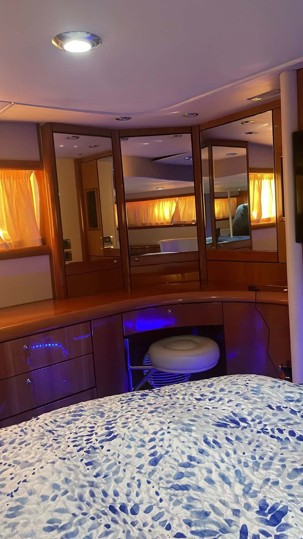 Sunseeker Predator 61 - miniatura 30