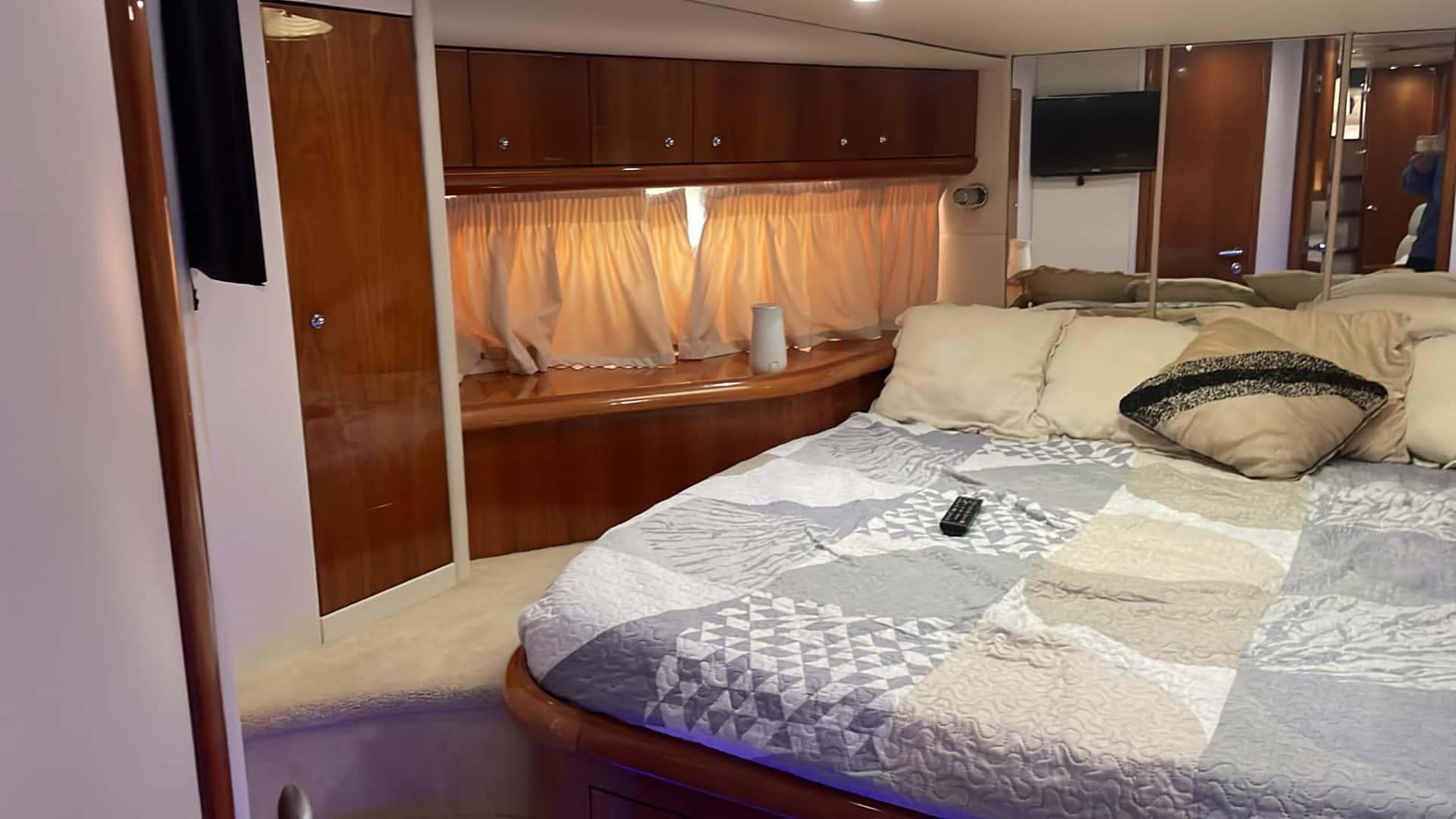 Sunseeker Predator 61 - miniatura 35