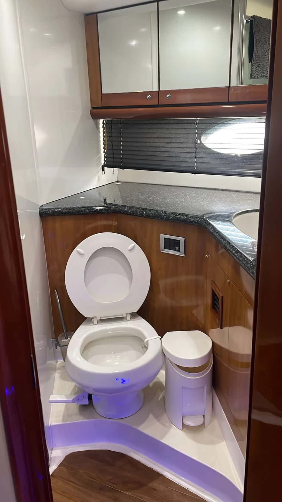 Sunseeker Predator 61 - miniatura 39