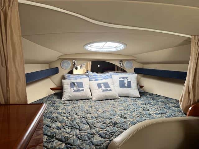 Cruiser Yachts 300 Express - miniatura 12
