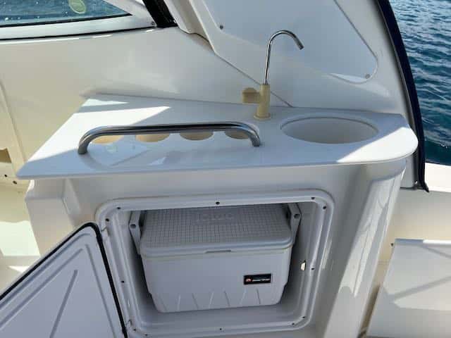 Cruiser Yachts 300 Express - miniatura 4