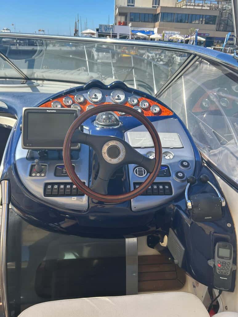 AZIMUT ATLANTIS 42 - miniatura 4