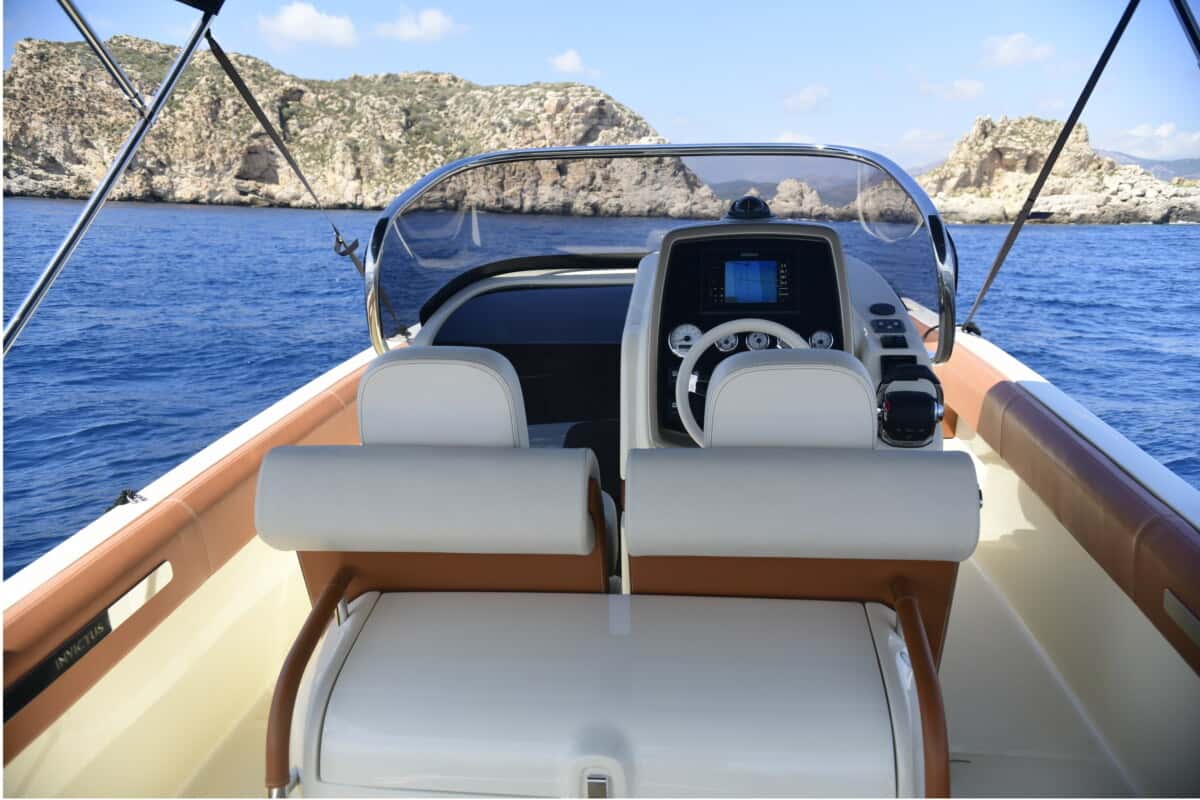 Invictus 280 SX - miniatura 4