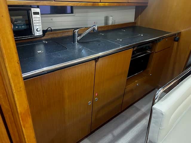 Bavaria 40 Cruiser - miniatura 9