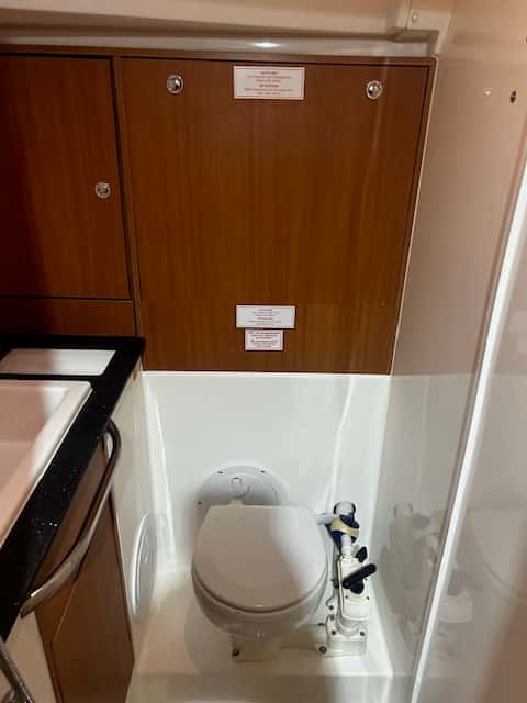 Bavaria 40 Cruiser - miniatura 16