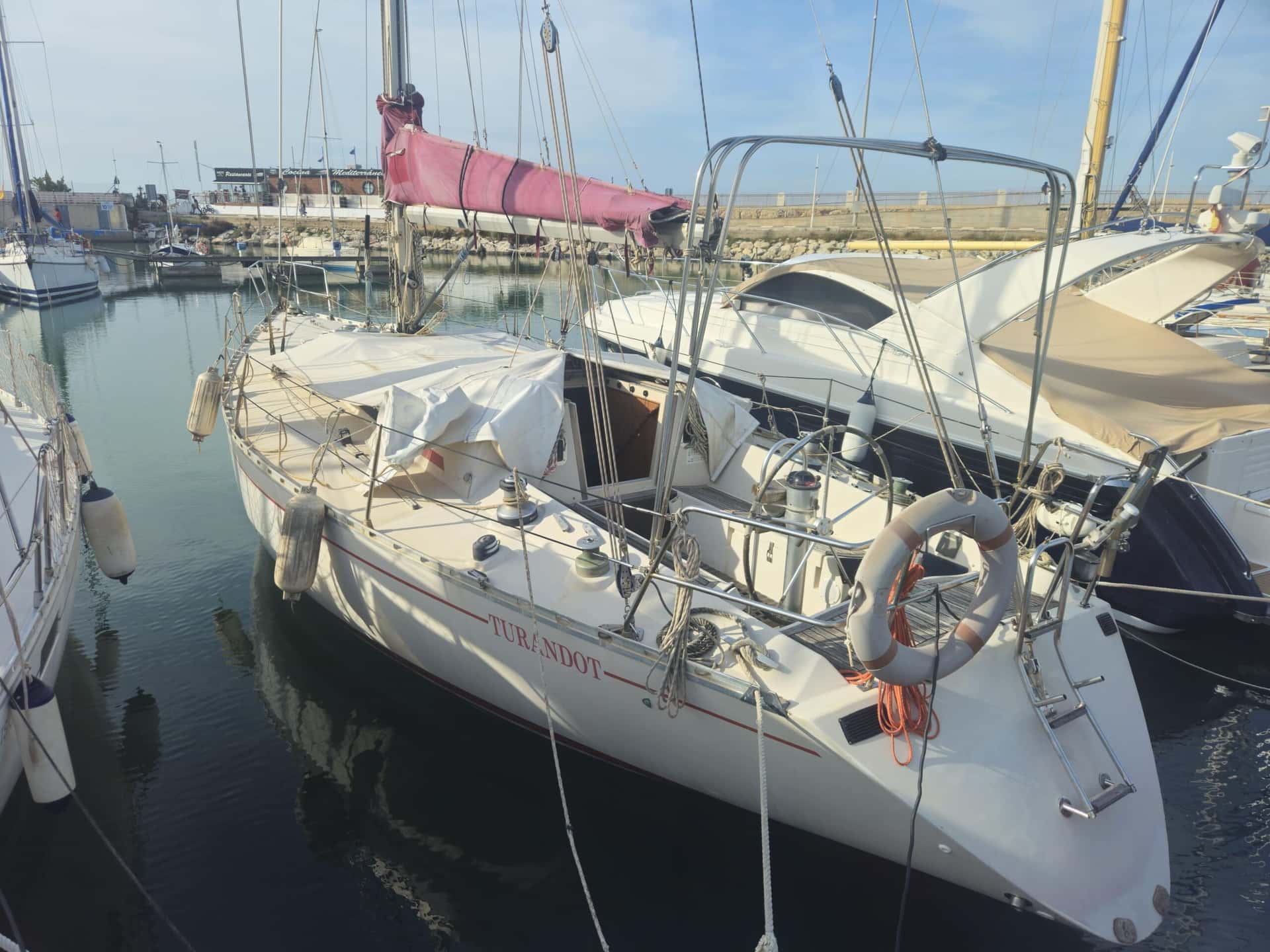 Beneteau First 42