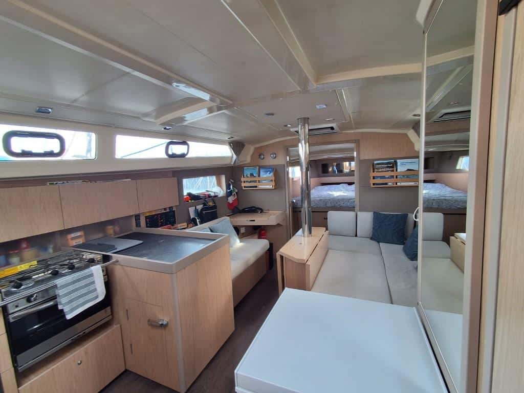 Beneteau Oceanis 41.1 - miniatura 31