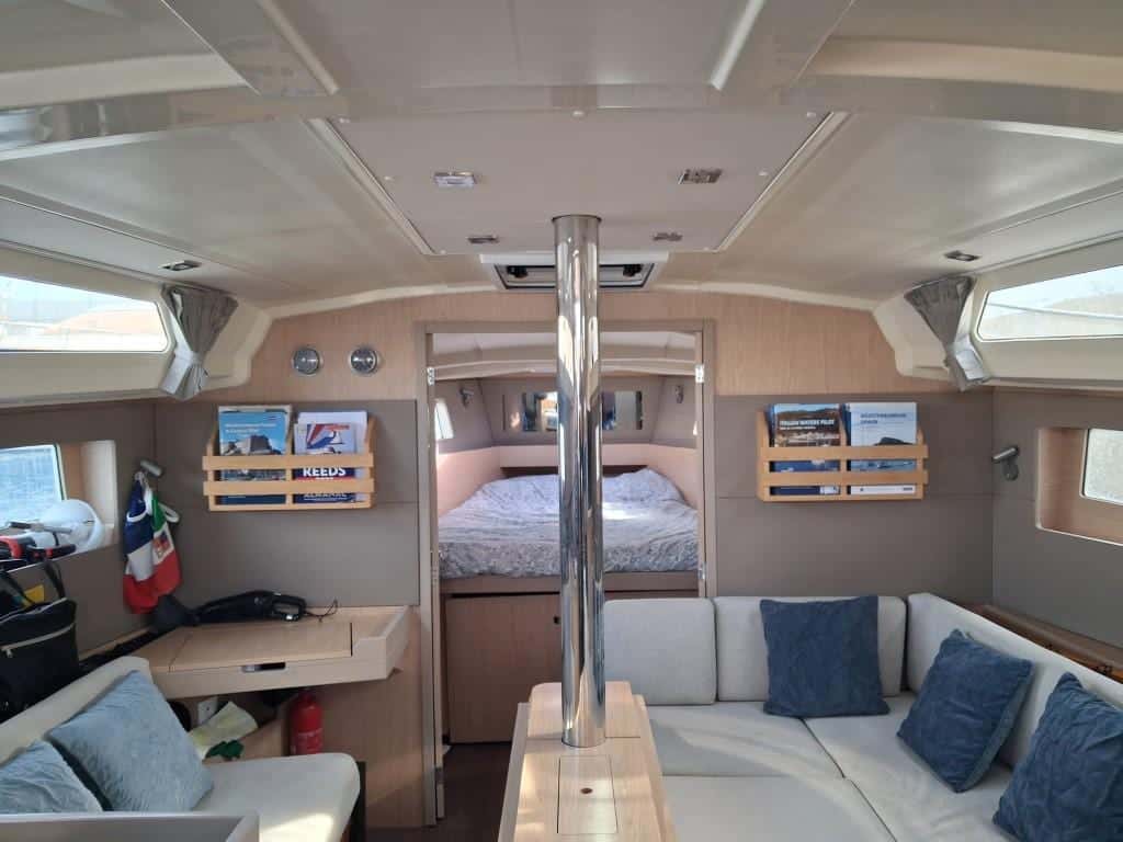 Beneteau Oceanis 41.1 - miniatura 22