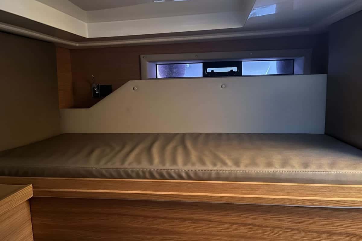 De Antonio Yachts 33cruisers - miniatura 7