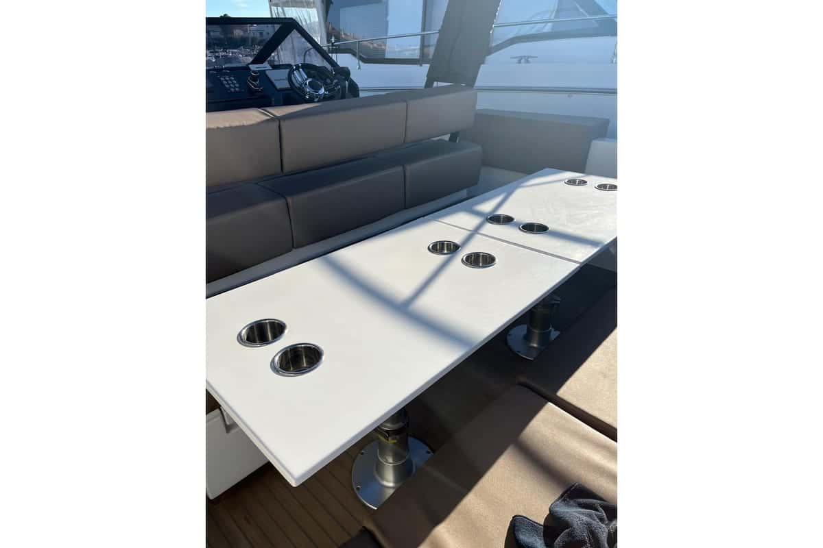 De Antonio Yachts 33cruisers - miniatura 25