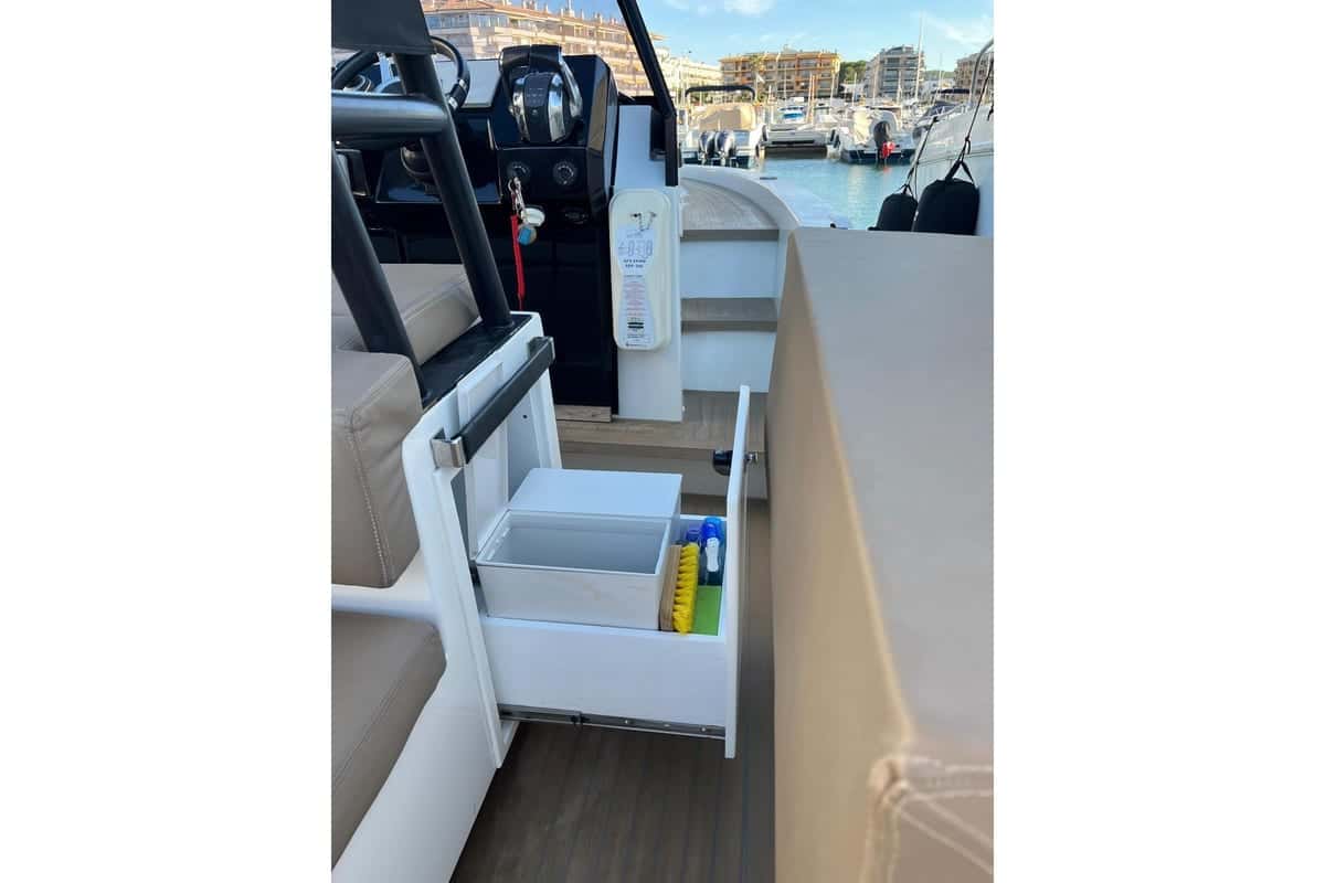 De Antonio Yachts 33cruisers - miniatura 24