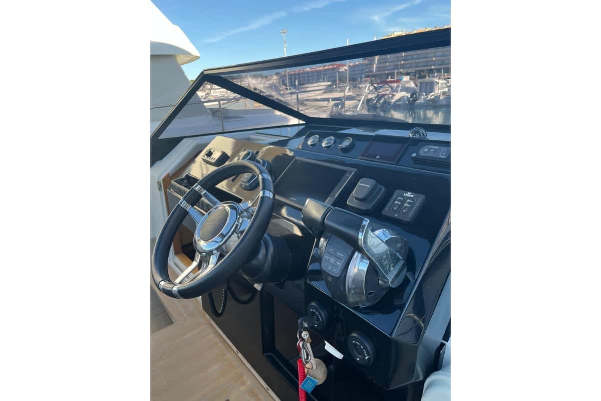 De Antonio Yachts 33cruisers - miniatura 20