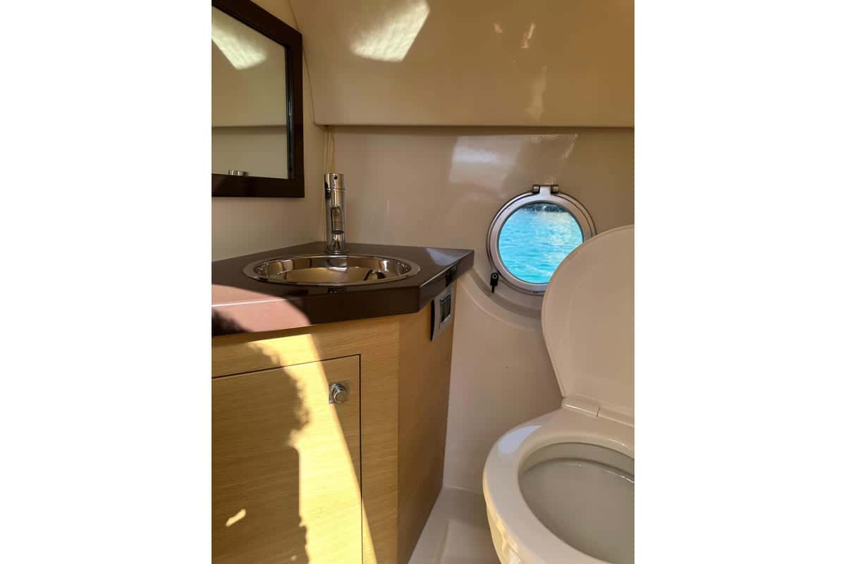 Sessa Marine S26 - miniatura 16