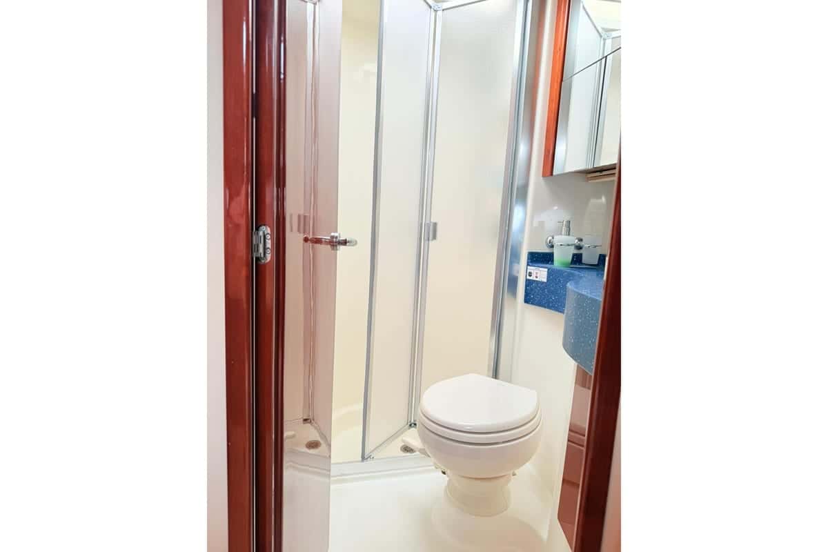 Rodman 38 Fly - miniatura 39