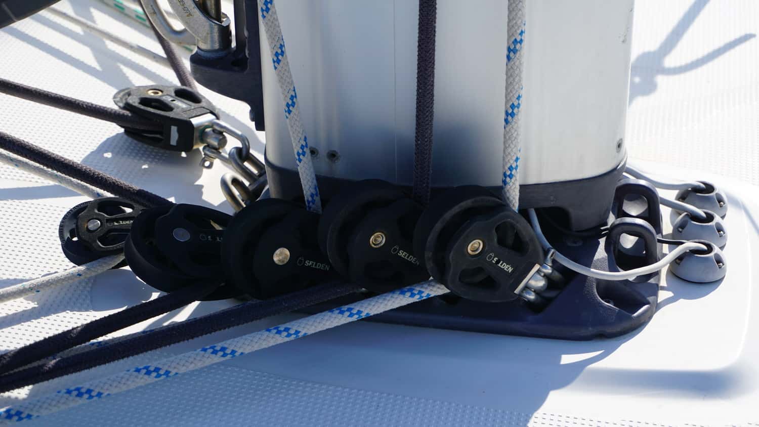 BAVARIA 51 CRUISER - miniatura 8