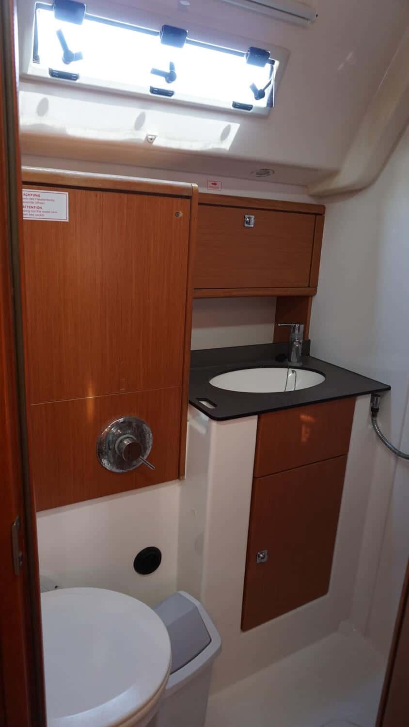 BAVARIA 51 CRUISER - miniatura 12