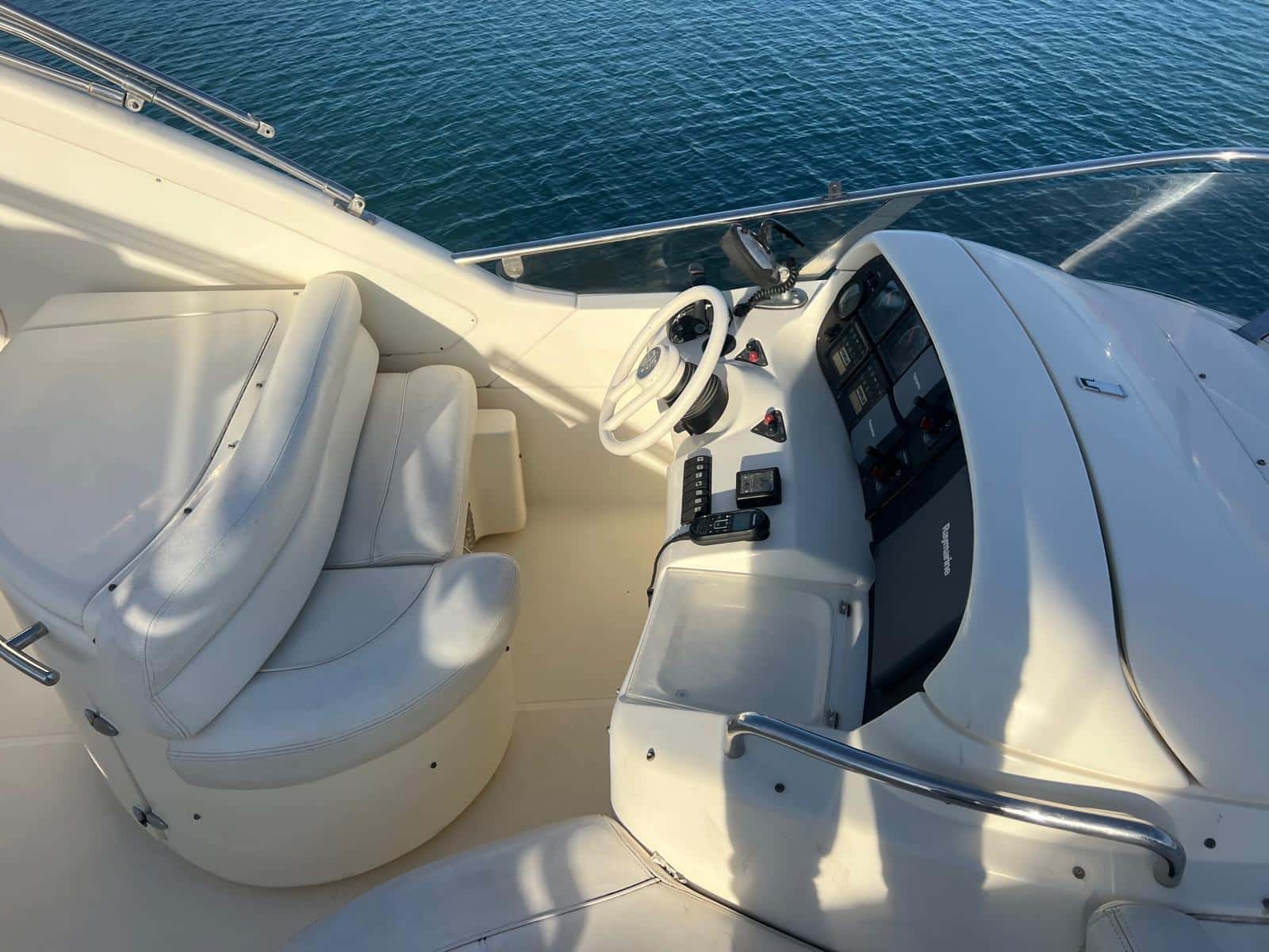 AZIMUT 55 FLYBRIDGE - miniatura 4