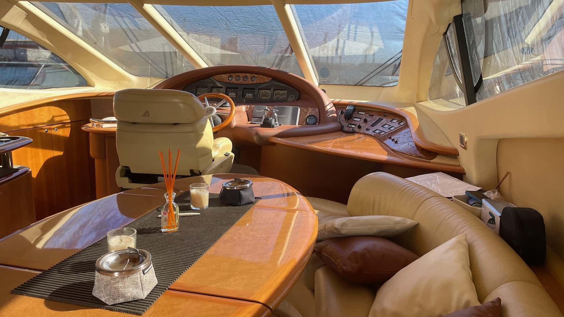 AZIMUT 55 FLYBRIDGE - miniatura 6