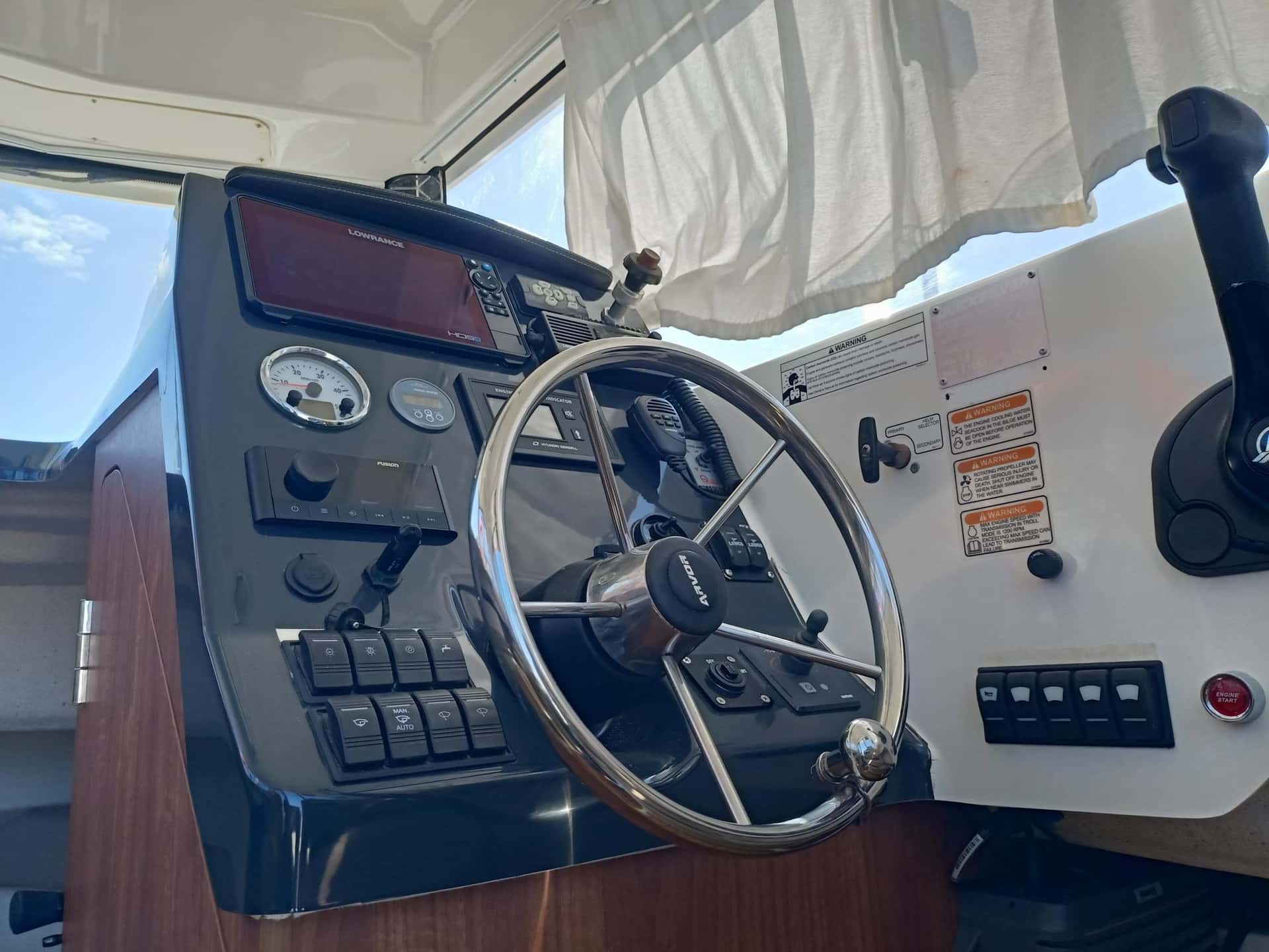 Quicksilver Captur 810 Arvor - miniatura 12