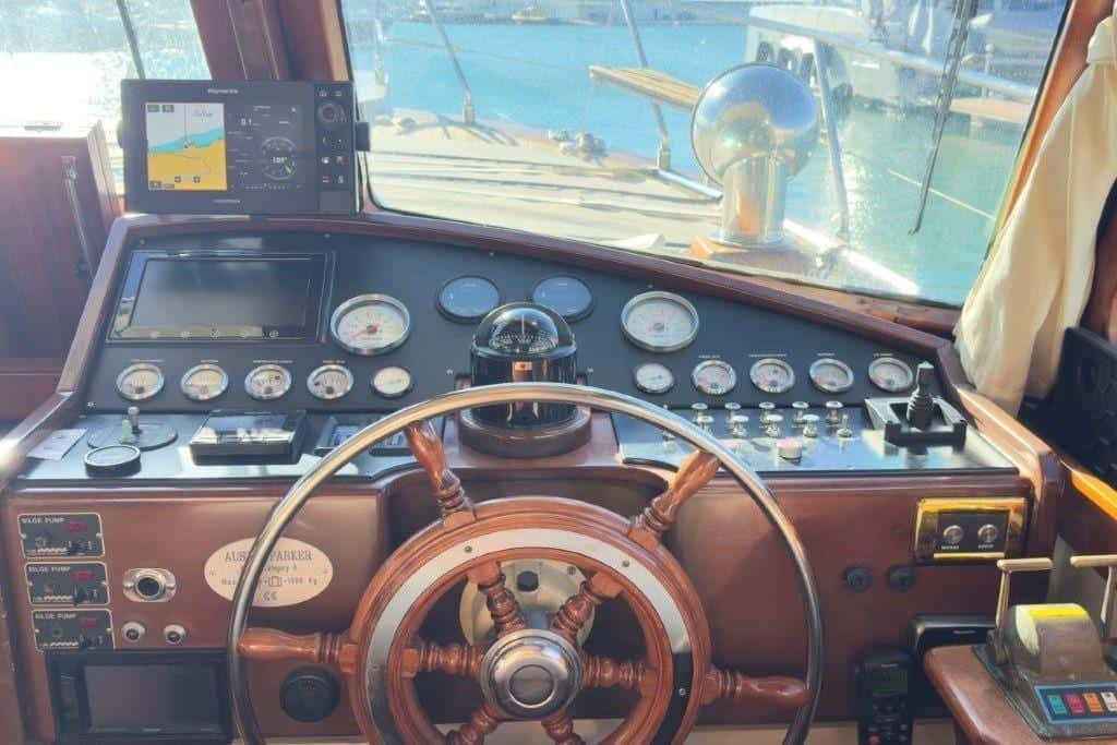 Austin Parker 42 LOBSTER - miniatura 15