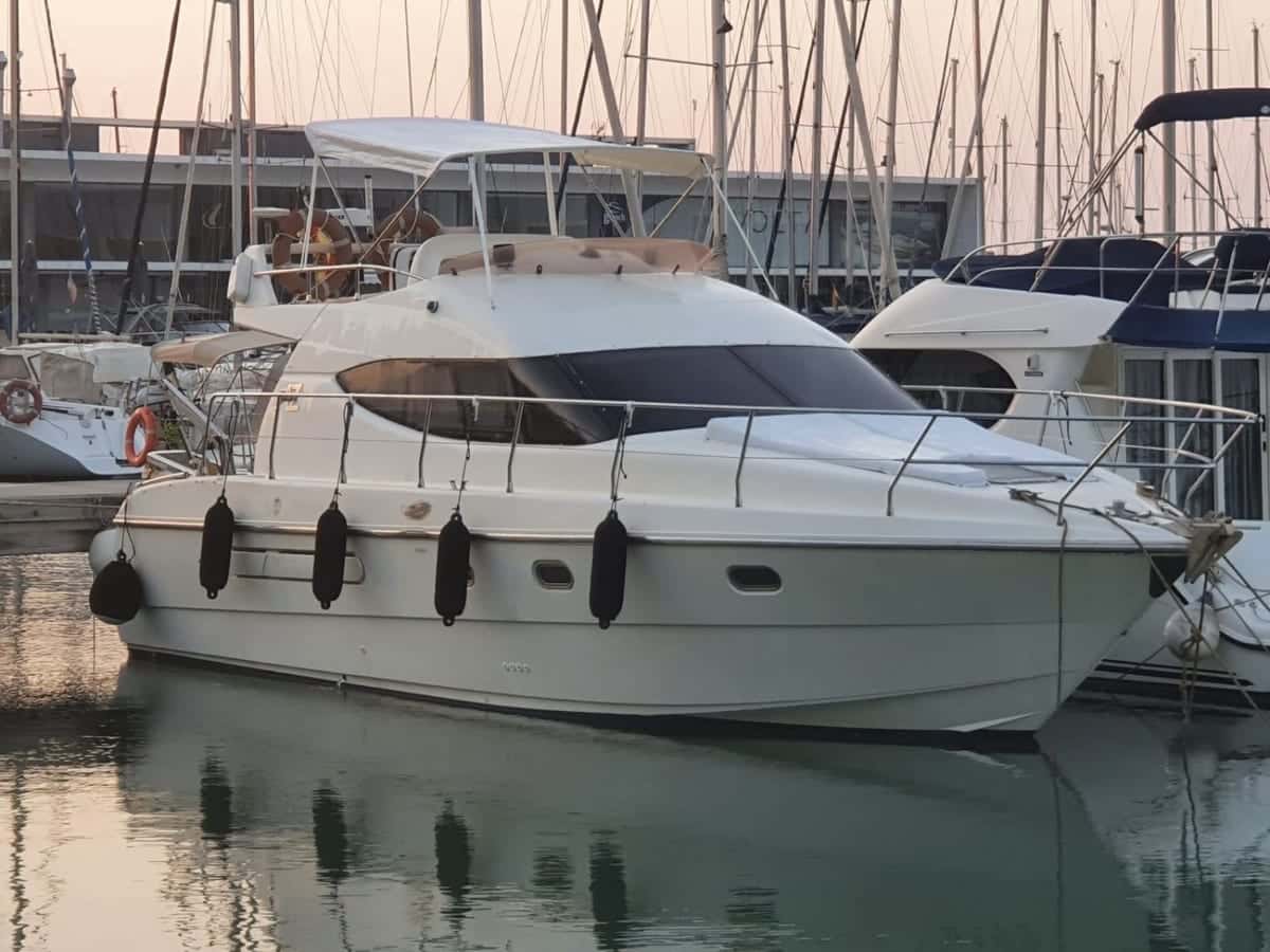 Azimut 36