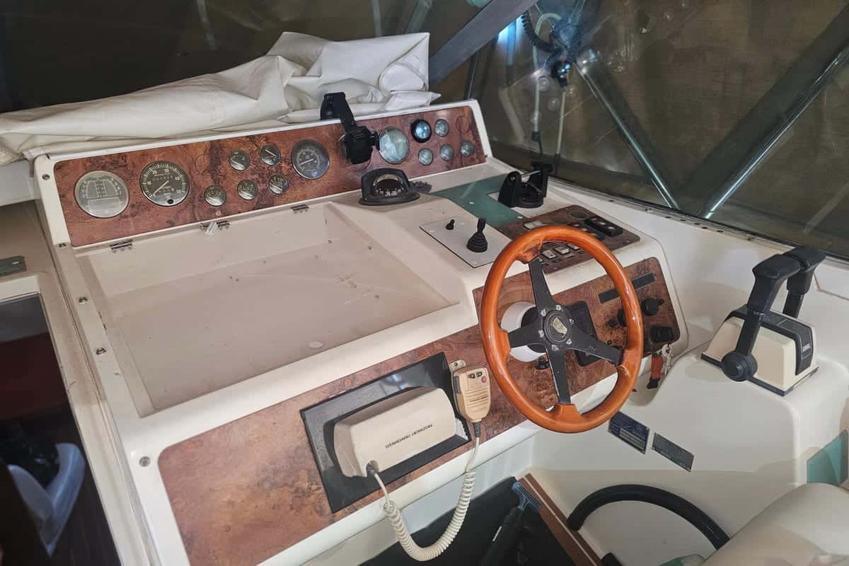 Fjord 390 SIN MOTORES - miniatura 5