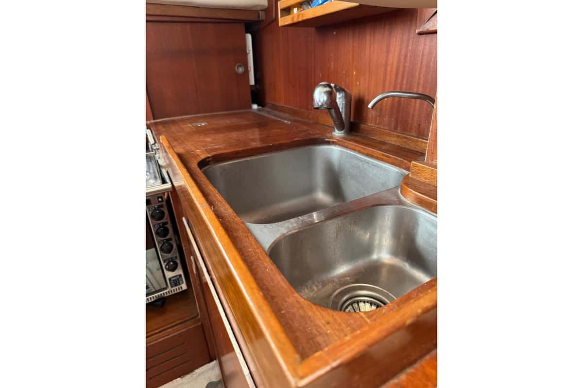 Hallberg-Rassy 41 - miniatura 25