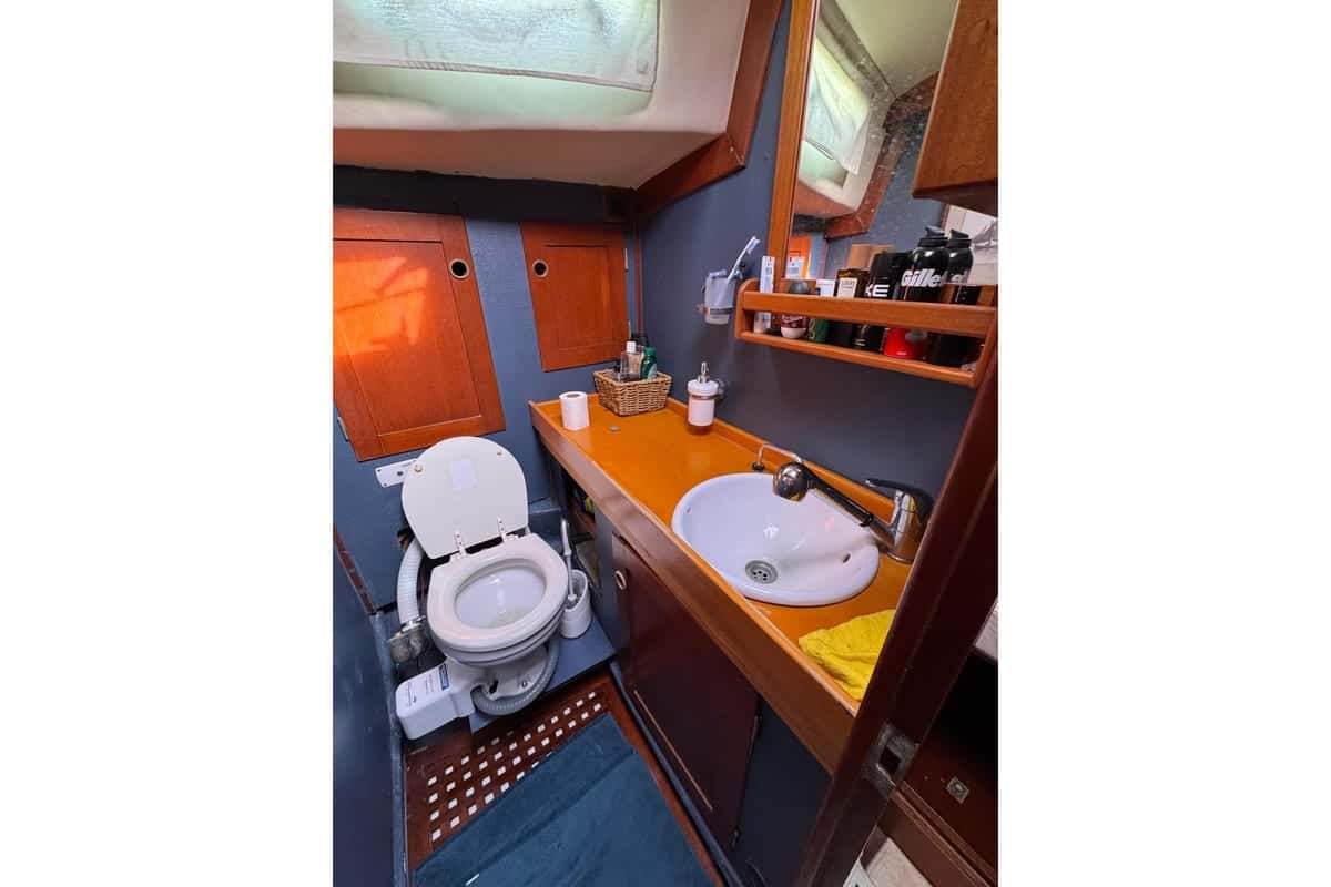 Hallberg-Rassy 41 - miniatura 28