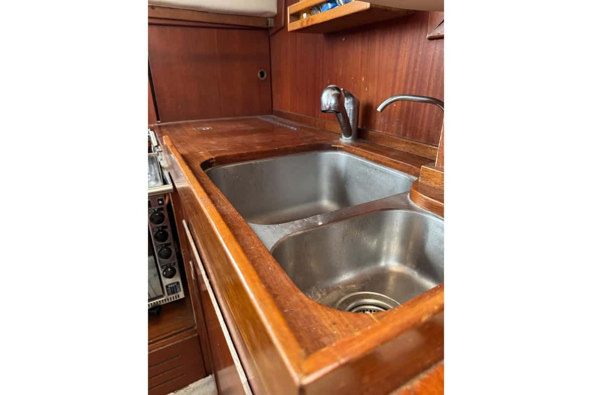 Hallberg-Rassy 41 - miniatura 19