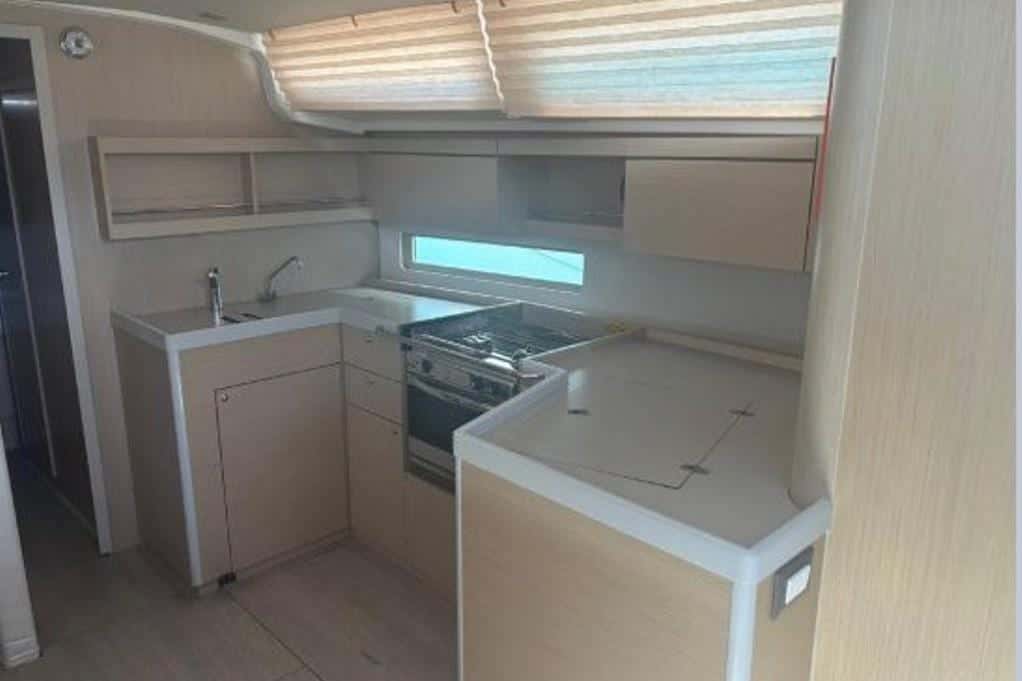 Beneteau Oceanis 40.1 - miniatura 15