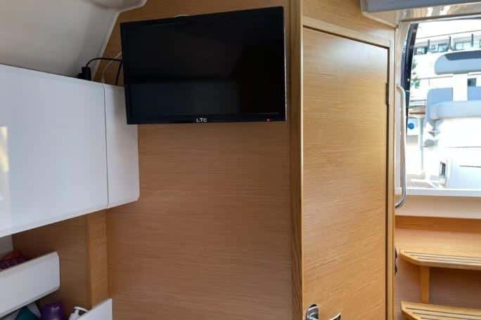 Bavaria S33 - miniatura 17