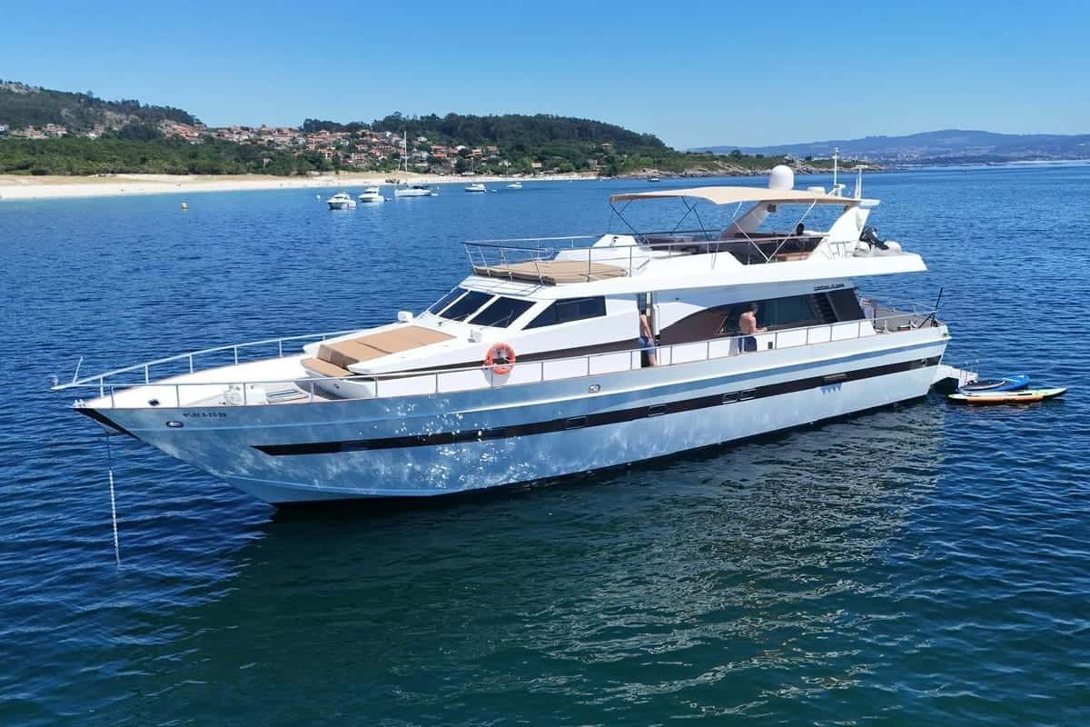 Cantieri di Pisa Akhir 22