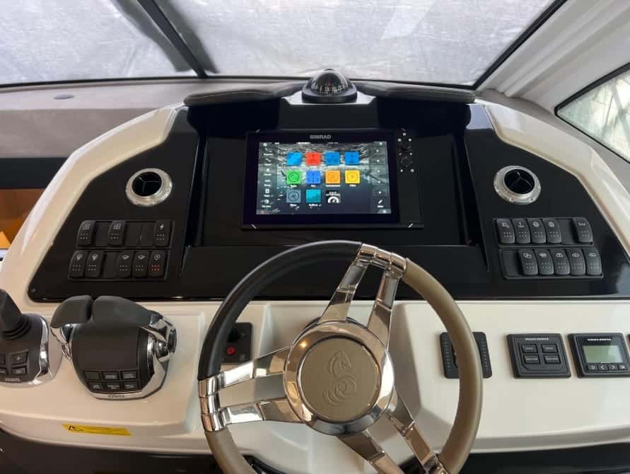 Beneteau Gran Turismo 50 Fly - miniatura 38