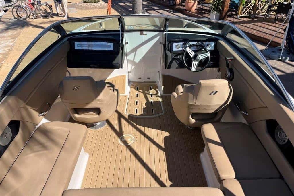 Four Winns H230 - miniatura 2