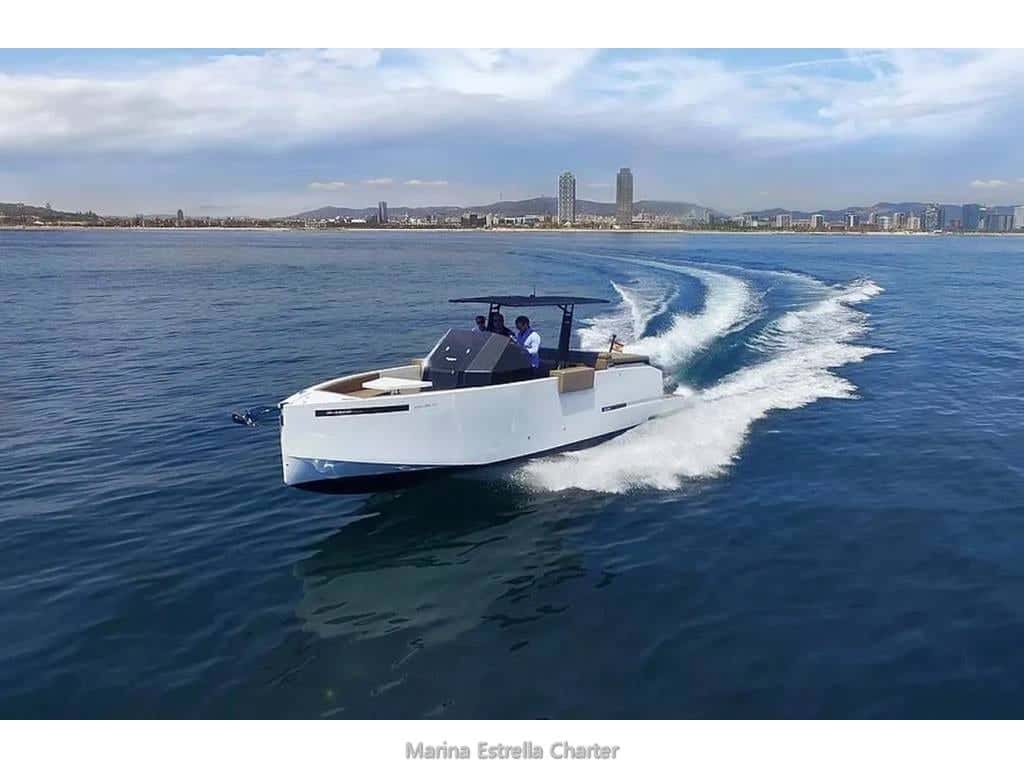 De Antonio Yachts 28 Open