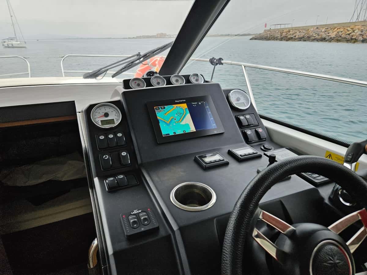 Jeanneau NC 33 - miniatura 6