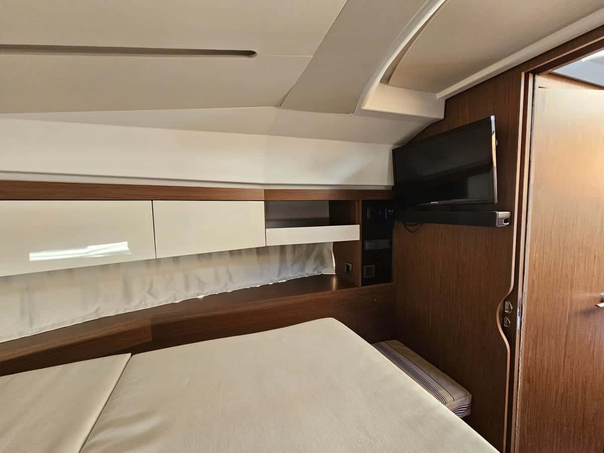 Jeanneau NC 33 - miniatura 25