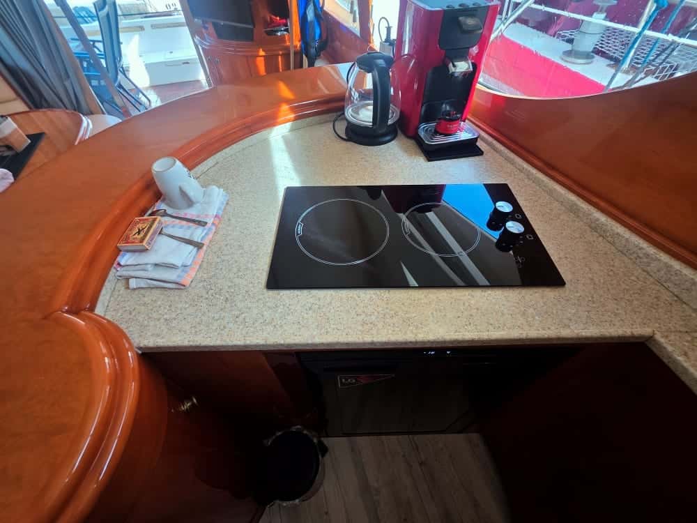 Astondoa 45 GLX - miniatura 6