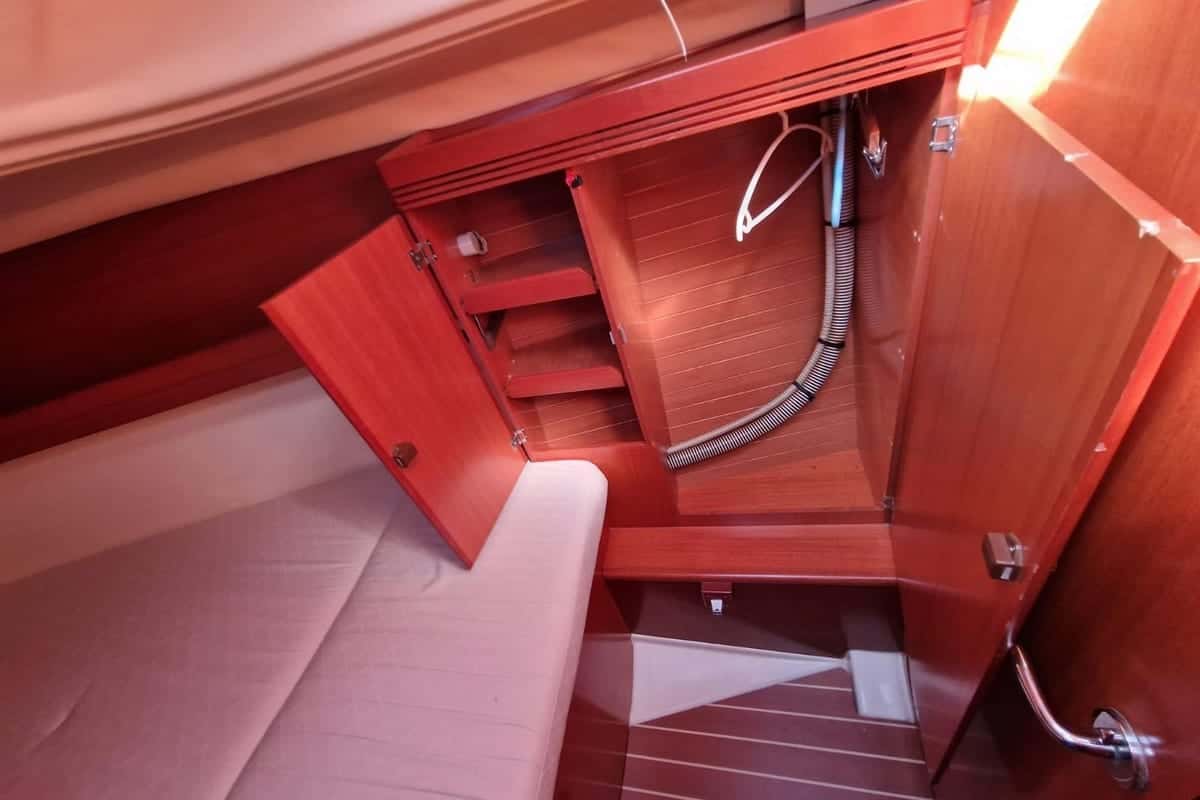 Dufour 34 Performance - miniatura 34