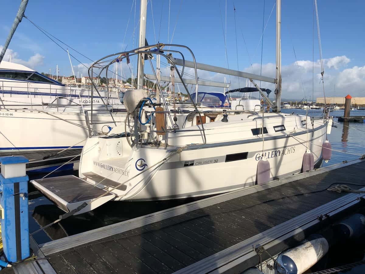 Bavaria 32 CRUISER - miniatura 5