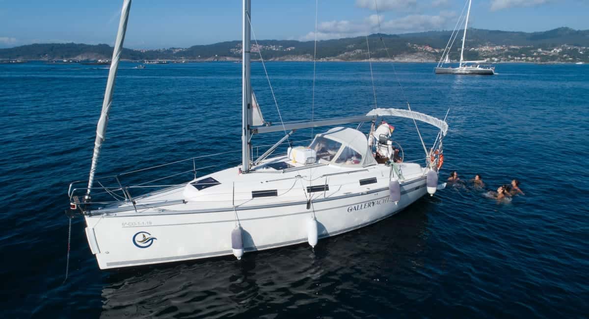 BAVARIA 32 CRUISER