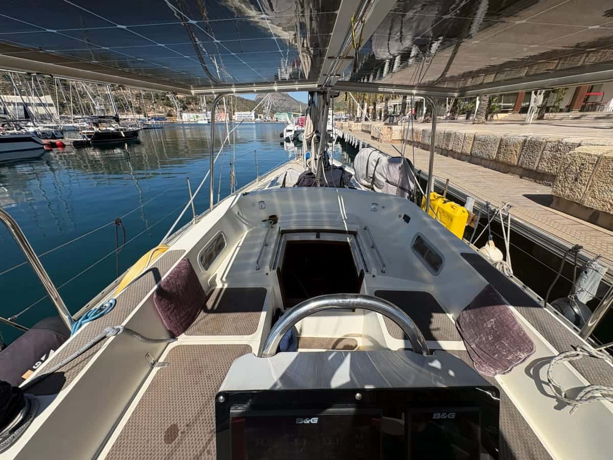 Oyster Marine 35 Ketch - miniatura 3