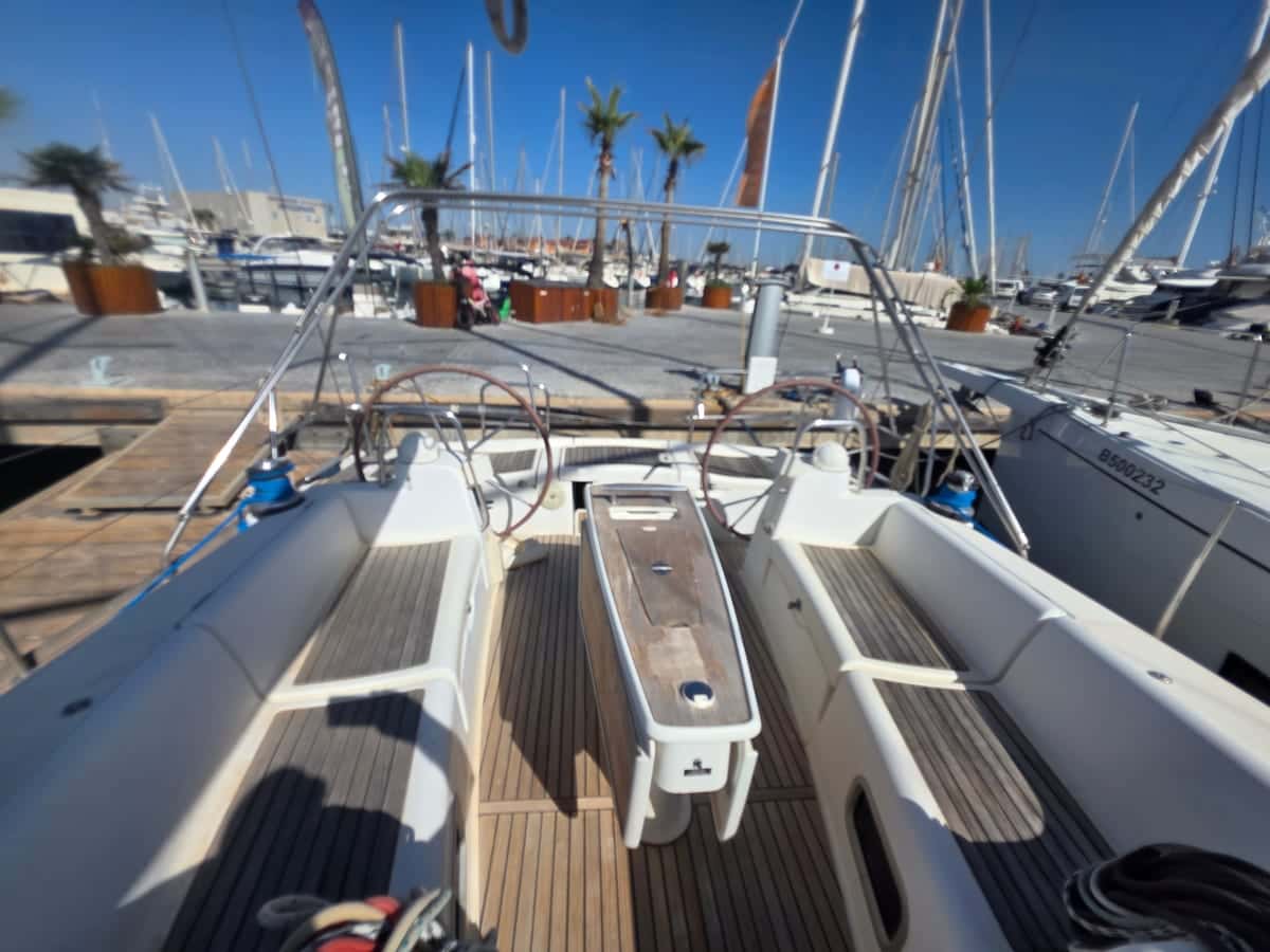 Beneteau Oceanis 43 - miniatura 3