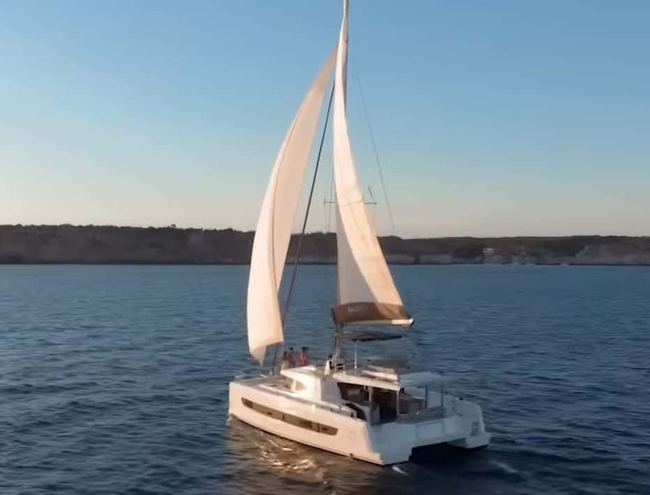 BALI Catamaran 4.6 Open Space TITAN III